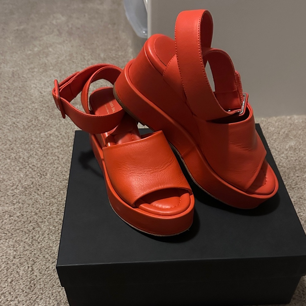 Paloma Barcelo Bold Tangerine Platform Sandals